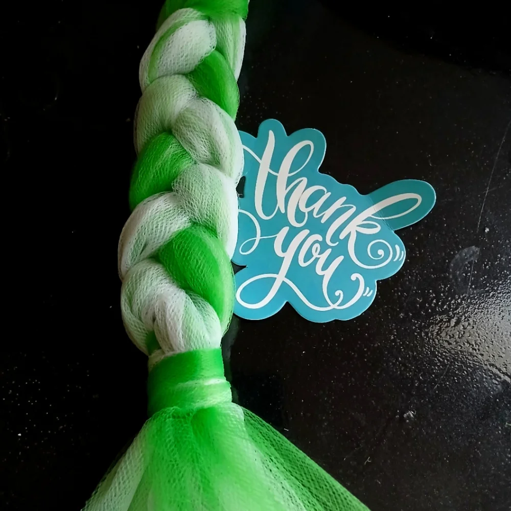 White and green lufa